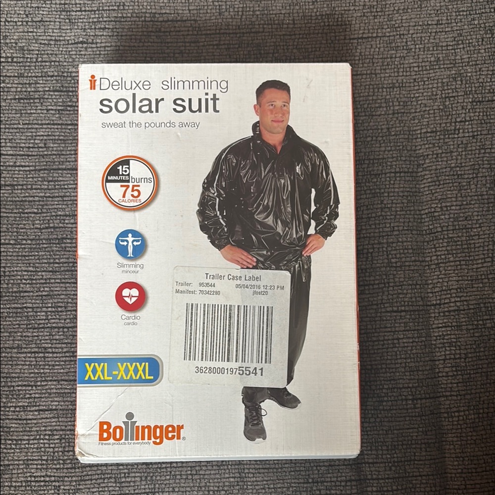 Black Deluxe Slimming Solar Suit NWOT